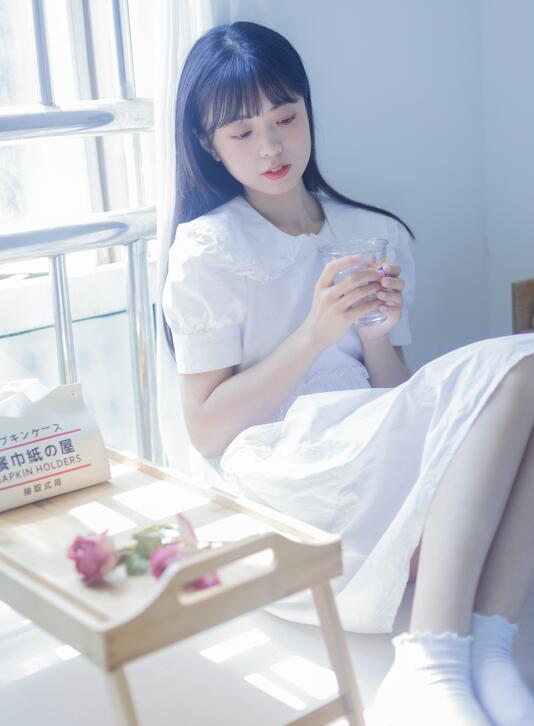 亚洲国产中文aⅤ美女黄网站