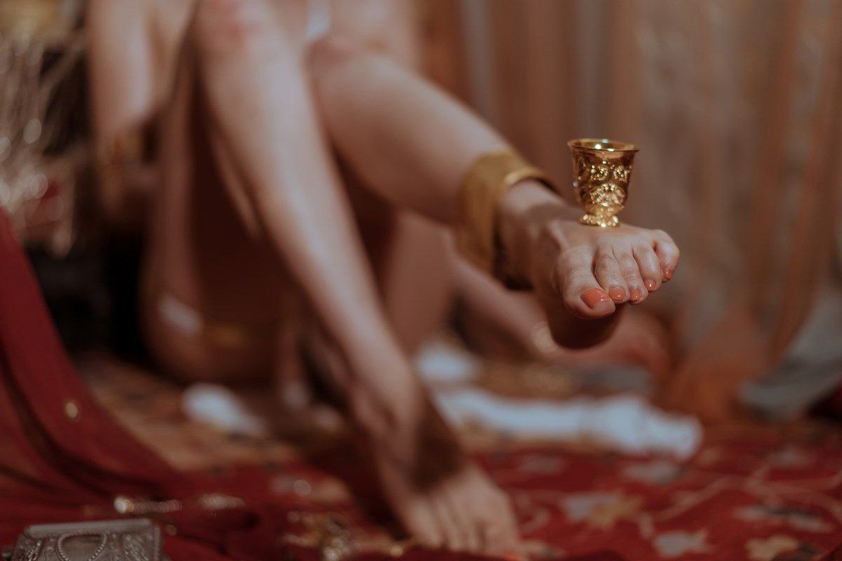 亚洲肏结束贝贝的惊人的铁杆发挥