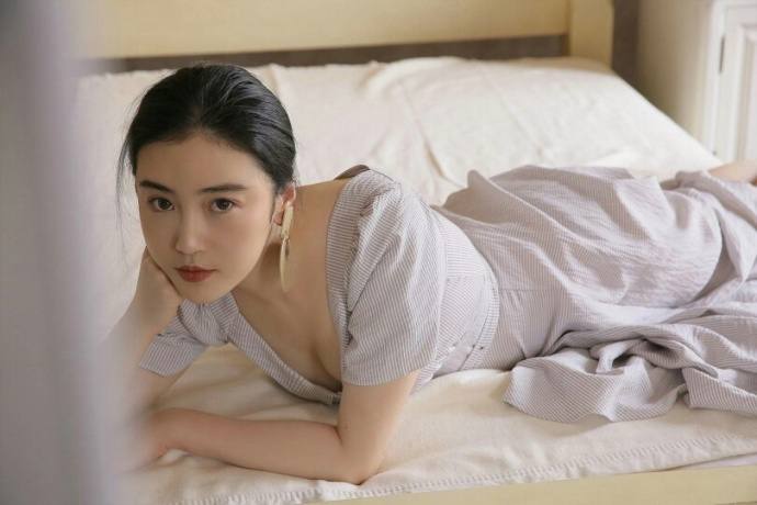 热久久这里有精品网址